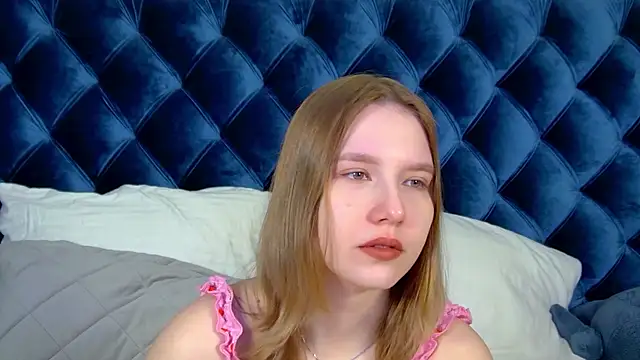 LiliLinn online show from 07.13.26