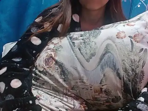 silky milky online show from 02.03.25