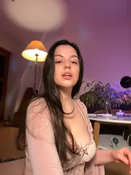 OohBunny online show from 03.04.25