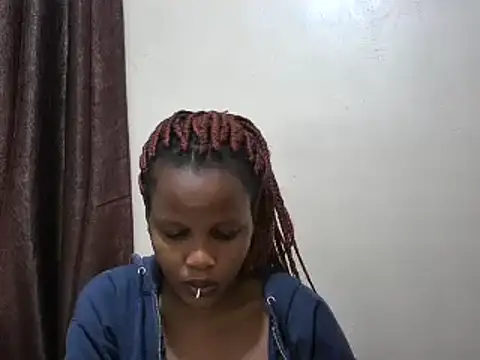 Snapshot of afrikaqueen chatting on 02.24.25 afrikaqueen online show from 02.24.25