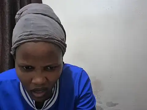 Snapshot of afrikaqueen chatting on 03.20.25 afrikaqueen online show from 03.20.25