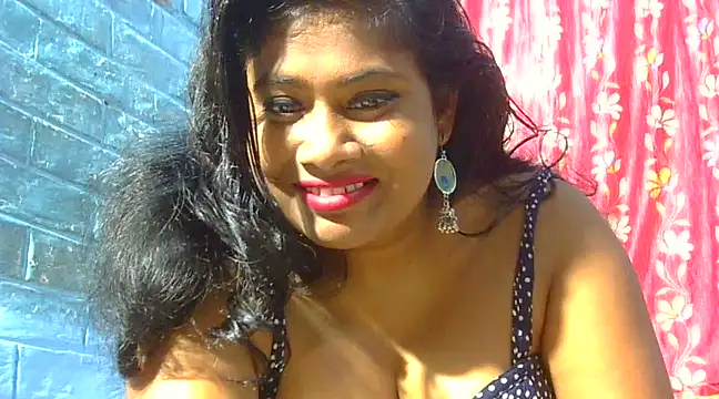 Snapshot of sexy_roma chatting on 12.05.24 sexy roma online show from 12.05.24