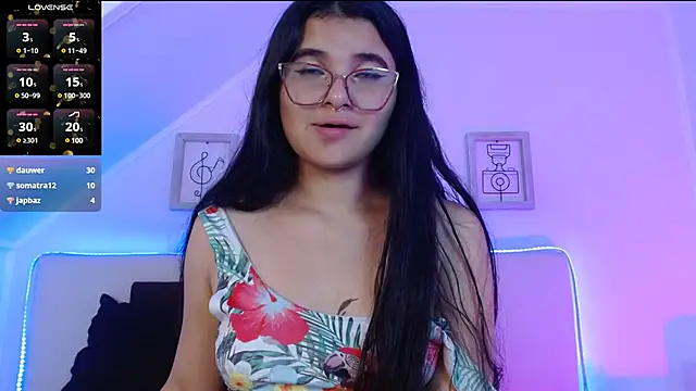Snapshot of Tifanny_grey chatting on 01.18.25 Tifanny grey online show from 01.18.25