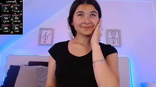 Snapshot of Tifanny_grey chatting on 01.25.25 Tifanny grey online show from 01.25.25
