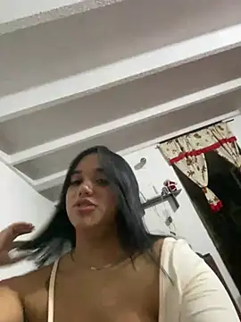 ElaEndez  online show from 12.25.24