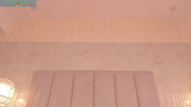 ElaEndez  online show from 12.29.24