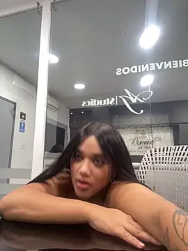 ElaEndez  online show from 03.08.25