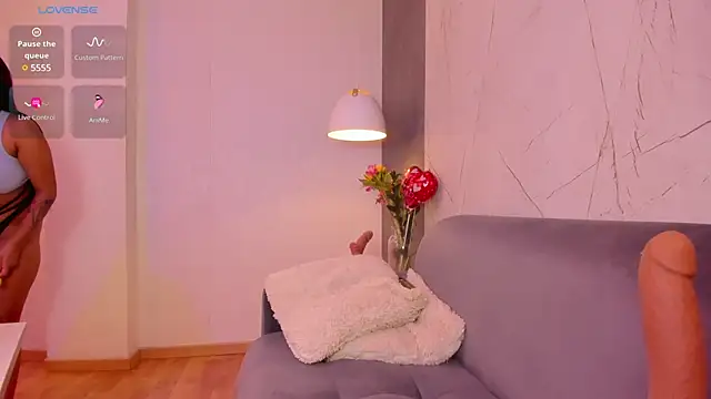 ElaEndez  online show from 03.19.25