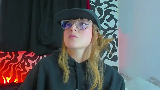 tekila   online show from 10.25.25