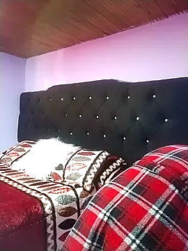 Camille rose  online show from 11.07.25