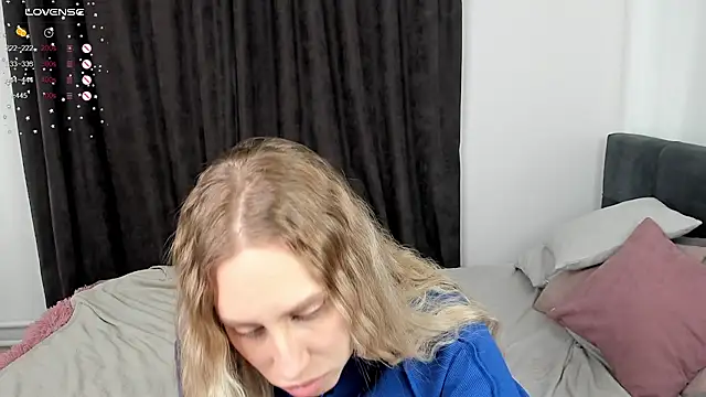 miissblonde online show from 02.26.25