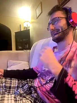 EE123458 online show from 09.11.25