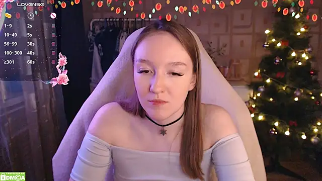 MoonlishSiren online show from 12.26.24