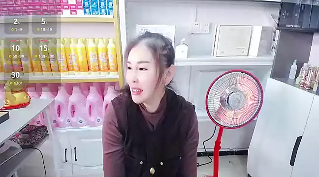 Eva 999 online show from 12.09.24