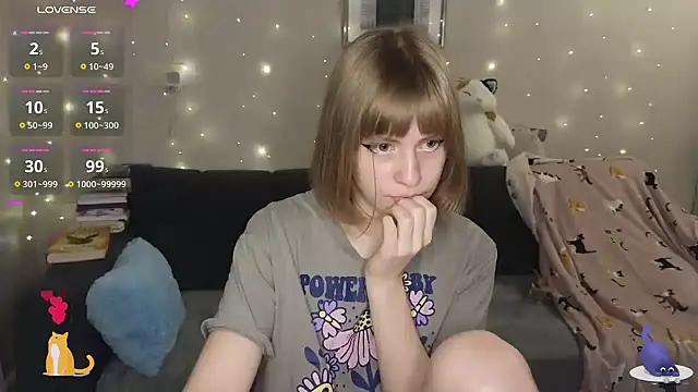 Snapshot of HermioneHHH chatting on 01.22.25 HermioneHHH online show from 01.22.25