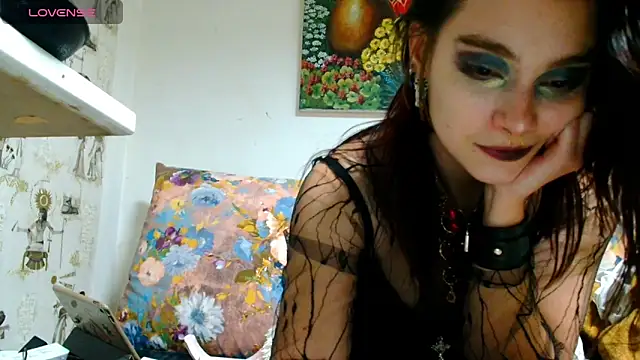 Sophie Bell online show from 01.24.25