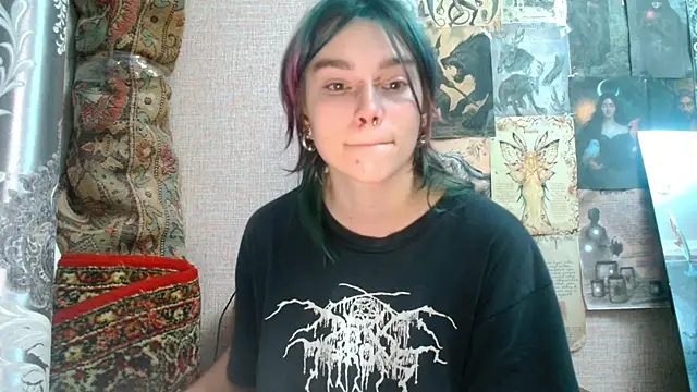 Sophie Bell online show from 10.24.25