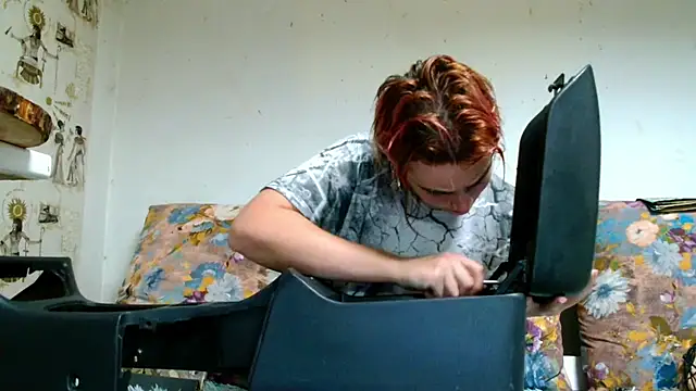 Sophie Bell online show from 06.11.26