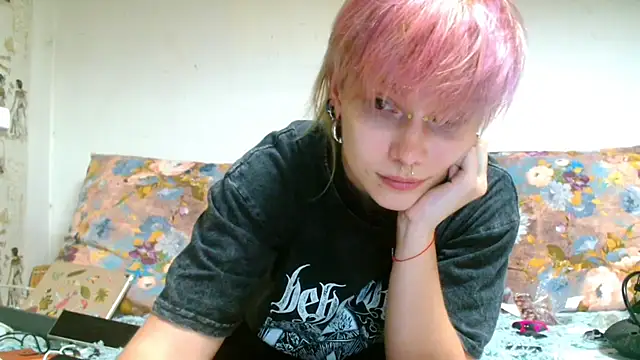 Sophie Bell online show from 06.13.26