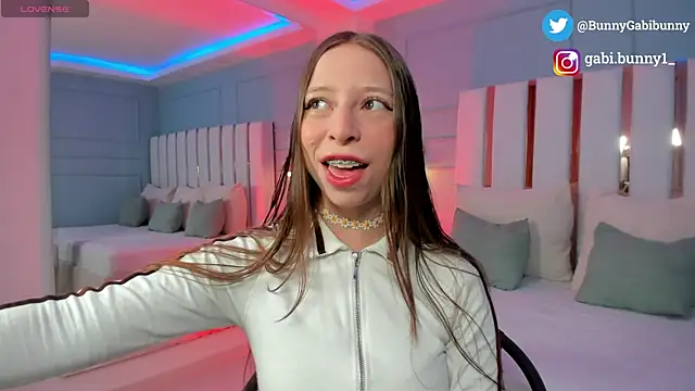 gabi bunny online show from 02.12.26