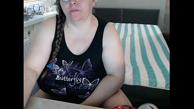 Sweetboobs online show from 11.29.25