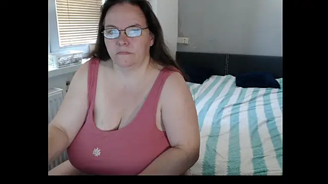 Sweetboobs online show from 07.06.26