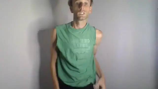 Snapshot of aquilesmade chatting on 10.30.25 aquilesmade online show from 10.30.25