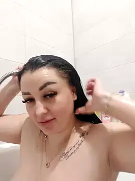 Snapshot of Sexy__Gabrielle chatting on 12.14.24 Sexy Gabrielle online show from 12.14.24