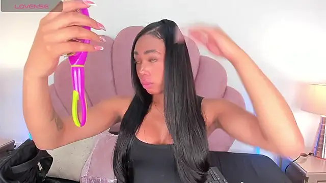 Snapshot of Nicole_Paradise chatting on 02.06.26 Nicole Paradise online show from 02.06.26