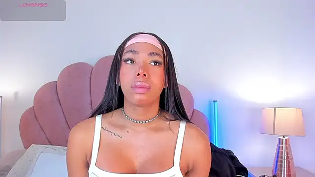 Snapshot of Nicole_Paradise chatting on 03.02.26 Nicole Paradise online show from 03.02.26