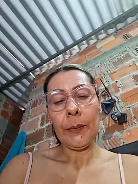 Mia-funny20 online show from 05.22.26