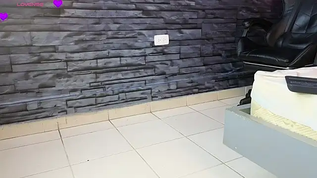 Snapshot of Lilith_Zen chatting on 02.17.25 Lilith Zen online show from 02.17.25