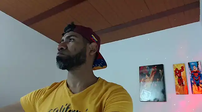 Snapshot of Enriblack92 chatting on 12.26.24 Enriblack92 online show from 12.26.24