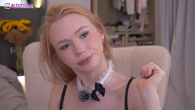 LexieLoree online show from 07.05.26