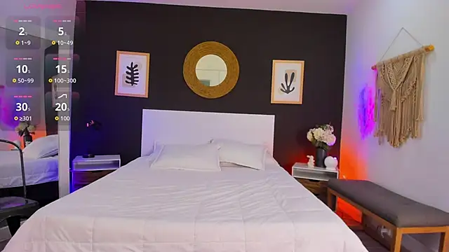 VioletPaket online show from 03.28.26