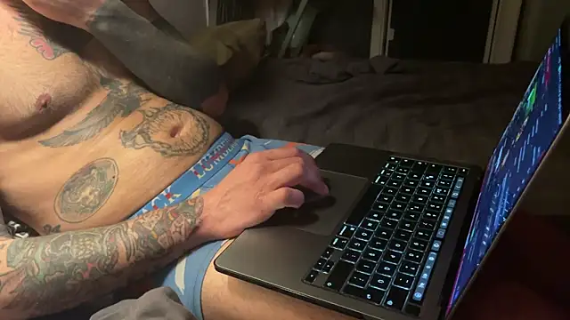 Snapshot of kameray12 chatting on 03.12.25 kameray12 online show from 03.12.25