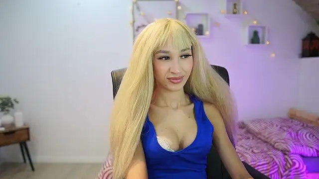 Amai  Liu online show from 11.28.25