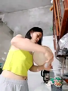 Aninyin22 online show from 10.13.25