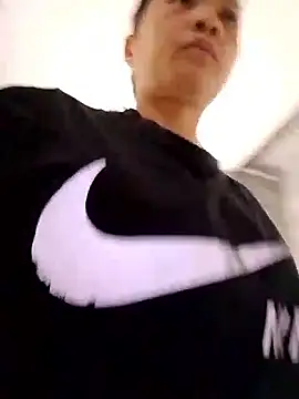 Aninyin22 online show from 02.28.26