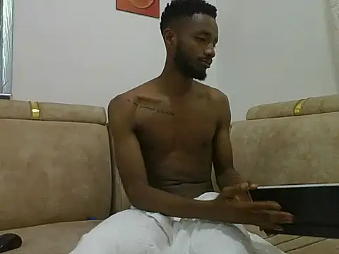 Snapshot of Dawi3 chatting on 02.14.26 Dawi3 online show from 02.14.26