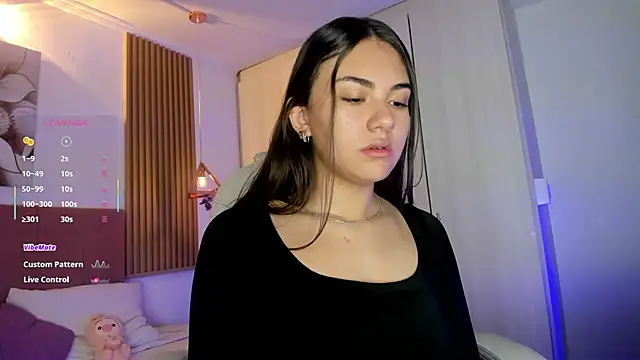 mia nevaeh online show from 06.04.26