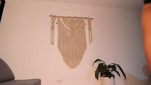 Snapshot of molly_cams8 chatting on 01.05.25 molly cams8 online show from 01.05.25