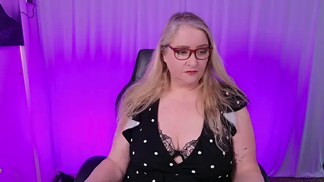 KatDSinclair online show from 02.03.25