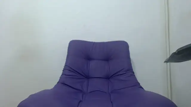 Snapshot of v_violeta chatting on 03.12.25 v violeta online show from 03.12.25