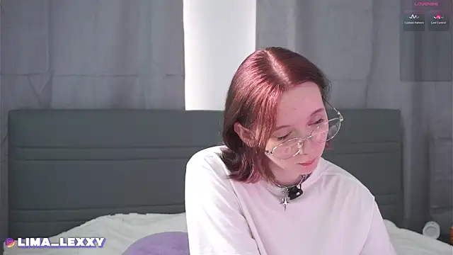 Snapshot of LimaLexxx chatting on 06.12.26 LimaLexxx online show from 06.12.26