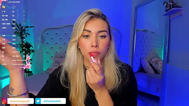 charlotte  grey online show from 03.05.25