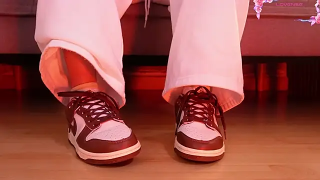 charlotte  grey online show from 07.18.26