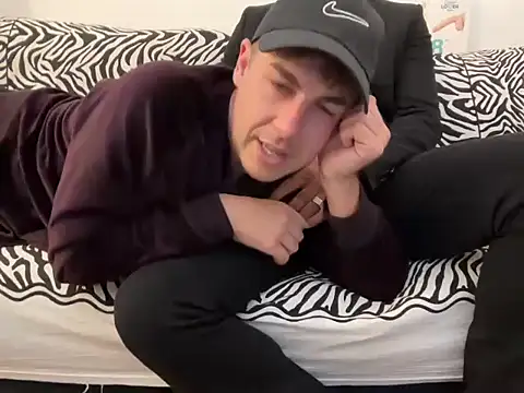 MyStrangeAddiction online show from 09.08.25