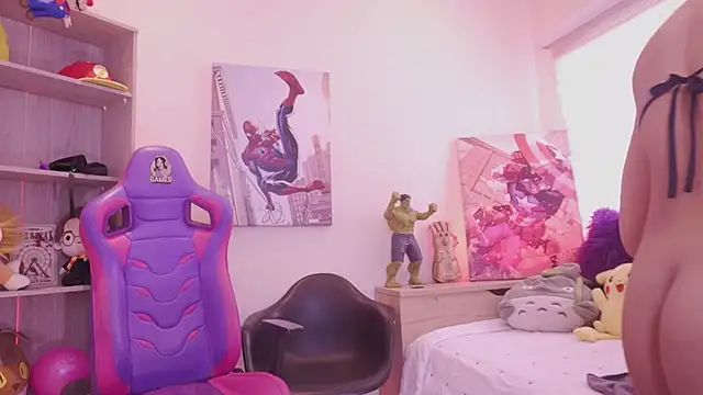 madelyn rose  online show from 04.07.26