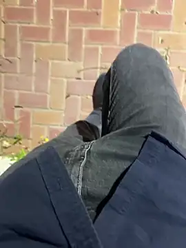 Snapshot of hotisraeli chatting on 03.19.25 hotisraeli online show from 03.19.25